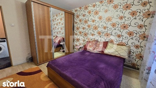 Apartament 2 camere de vanzare etaj intermediar parcare si boxa