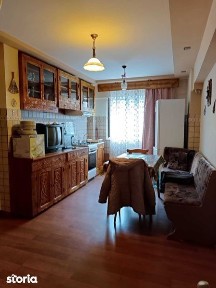 Apartament cu 2 camere zona centrala