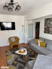 Apartament 4 camere cu 2 balcoane in Valea Aurie
