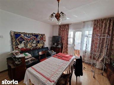 RECO Apartament cu 4 camere, decomandat, in Nufarul, la etajul 1