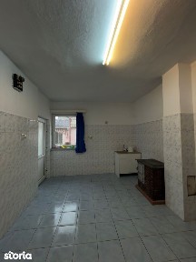 Casă din cărămidă în Oncea 2 camere, hol, baie, bucătărie, teren 415mp