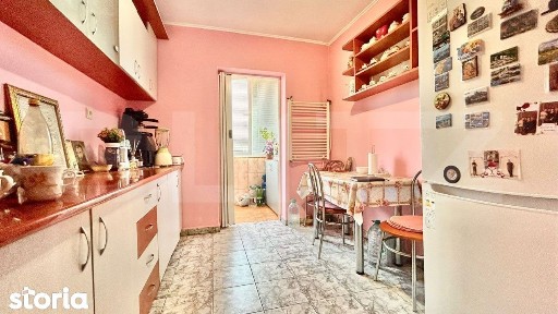 Apartament 2 camere, decomandat, Nufarul