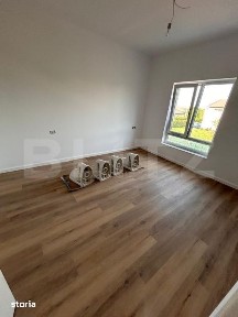 1/2 Duplex, 117mp, despartit prin camera tehnica