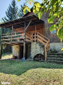 De vanzare cabana la munte, formata din 3 camere,teren de 800mp 55000e