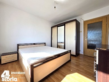 Apartament 3 camere Vlaicu 69 mp et.6 decomandat termoteca renovat