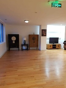 Inchiriez casa / cladire 425mp sau 850mp. Posibilitate vanzare la super pret.