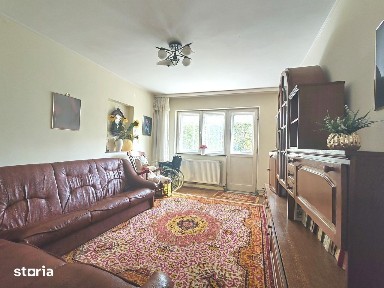 Apartament 3 camere Razboieni, etaj 3/4, confort 1, centrala termica