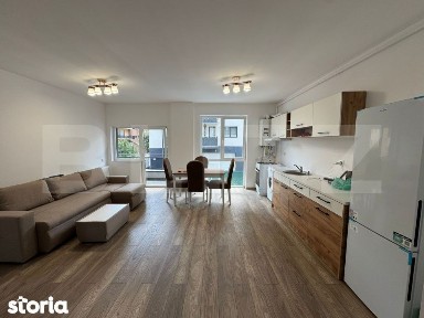 Apartament 3 camere, 2 bai, parcare, zona Teilor