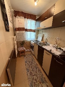 2 camere Micro 19, parter