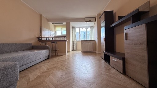 Garsonieră Gara de Nord / Piata Victoriei, renovată complet, 1 min metrou, ideală airbnb/inchiriere