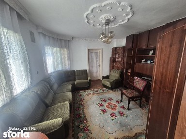 Proprietate cu teren 719 mp și construcții | Vânători-Neamț