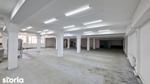 Inchiriere Spatiu comercial 600 mp Bascov-Centru cu parcare