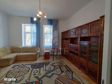 Casa / Casa 4 camere în zona CRISAN