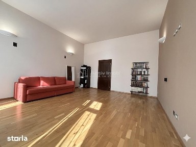 Apartament 2 camere ultracentral vizavi de teatru