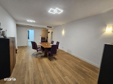 Apartamant Unirii Piata Constitutiei Plus Curte 150 mp