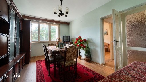 Apartament cu 3 camere, Rogerius, Etaj 3