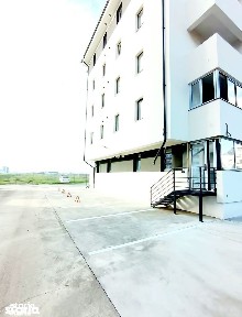 Spațiu comercial cu chiriasi 2 locuri parcare str Ilie Petre Chiajna