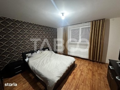 Casa individuala cu piscina de vanzare formata din 2 apartamente