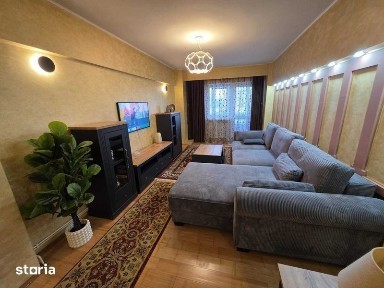Inchiriez apartament lux ultracentral 4 camere langa Teatrul National