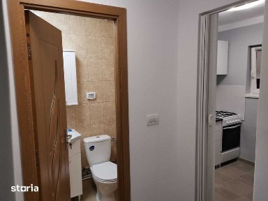 Inchiriez garsoniera in Arad - zona Piata Mihai Viteazul