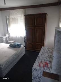 Dau apartament cu o camera in chirie