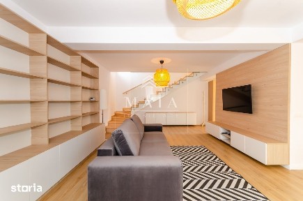 Casa 4 camere, 2 bai, curte, 2 locuri de parcare,Triajului-Selimbar