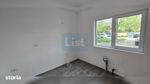 Casă 4 Camere | 128 mp Utili | 609 mp Teren | Structură KVH |