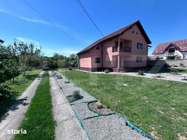 Casa 332 mp, teren 1000 mp - zona Primaverii