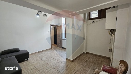 Apartament cu 2 camere într-o casă cu farmec interbelic, zona Popa Nan