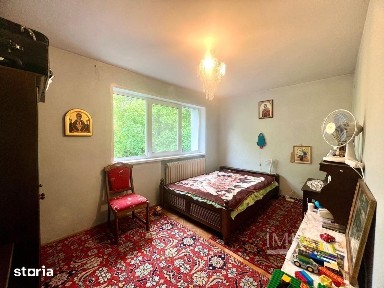 Apartament cu 3 camere, etaj intermediar in Gheorgheni