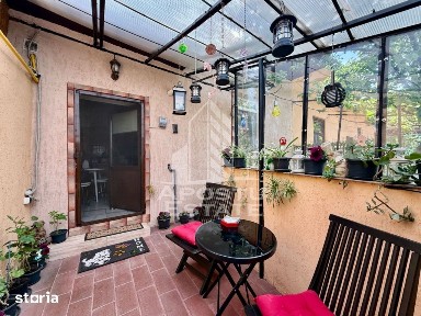 Apartament cu 2 camere si curte de vanzare in Complexul Studentesc