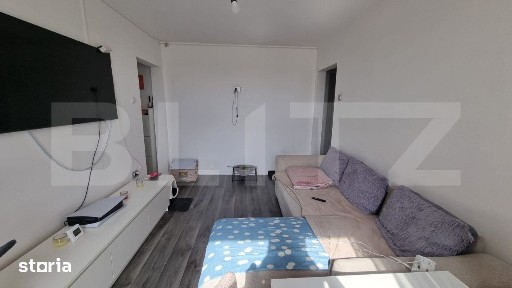 Apartament 3 camere, 52 mp, zona Sagului