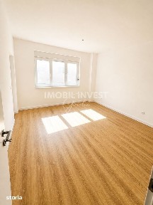 Garsoniera spatioasa, bucatarie separata,bloc nou,etaj 1