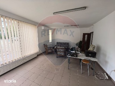 Spațiu comercial de 53mp de închiriat în zona Decebal