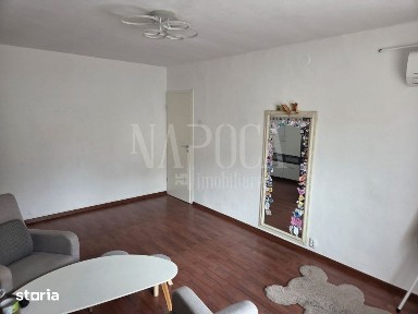 Apartament 3 camere de vanzare in Calea Aradului Oradea, Oradea