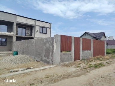 Casa tip duplex de vanzare, 144 mp, zona Jumbo Craiova