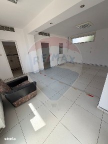 Spațiu comercial la casa in zona Uta