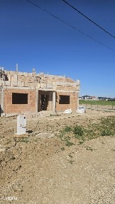 Casa La cheie,Grigorescu 2,Mobilata,Fotovoltaice,Baterii,Pompa,201 mpU