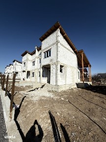 Casa noua cartier de case in oras zona Dobosari, cu predare la cheie!