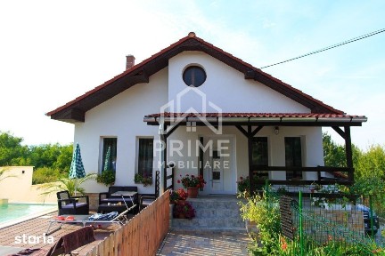 CASA INDIVIDUALA 6 CAMERE, 220 MP, CU PISCINA, CIUGUD