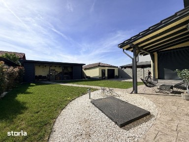 Casa spatioasa pentru familie - locatie excelenta - Mosnita Noua