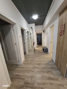 Mamaia Nord apartament 4 camere utila + parcare, pret negociabil
