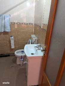 Casa Stoenesti cu teren 1600mp