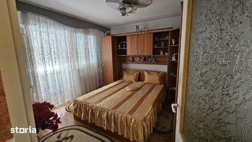 Vand apartament cu 2 camere