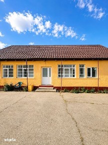 Casa cu 1120 mp de teren la 20 de km de Oradea
