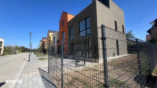 VILA PE LAC l 5 Camere l Complex Rezidential l De vanzare
