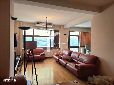 Apartament cu 4 camere, in vila, zona Democratiei