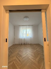 Apartament cu 3 camere - Zona Rogerius, Oradea