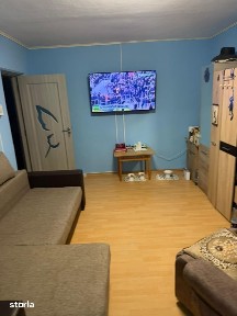 Apartament 3 camere confort 1 decomandat, zona Progresu, etaj 3/4.