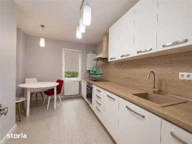 Inchiriez apartament cu 4 camere modern mobilat in 7 Noiembrie !